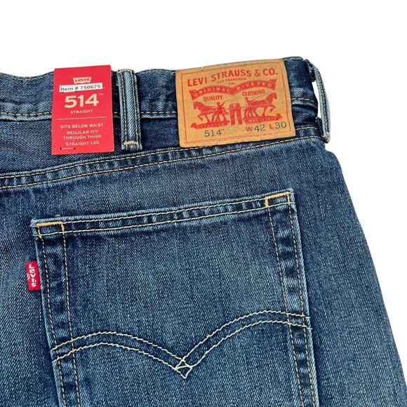 Levi’s 514 Authentic Fit Straight men’s medium wash jeans - Picture 7 of 14